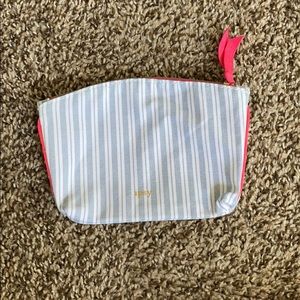 Ipsy bag Free with purchase! *limit one